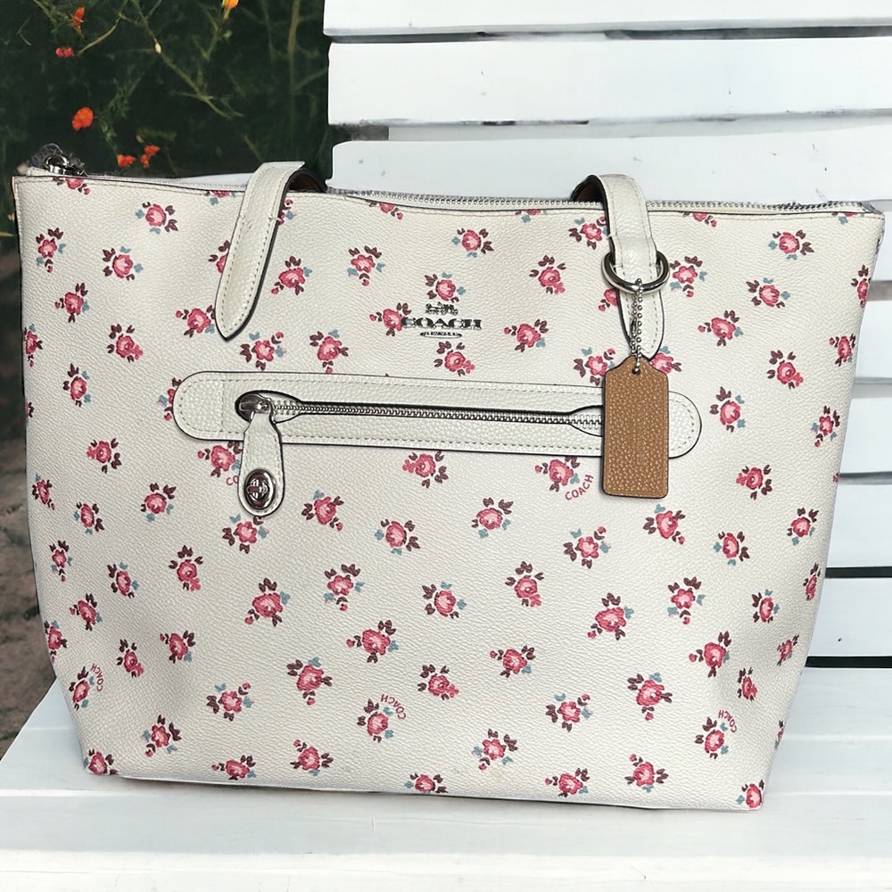 COACH Taylor Tote With Floral Bloom Print